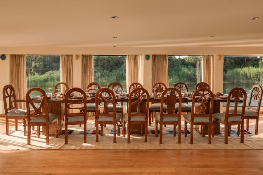 Indoor Salon