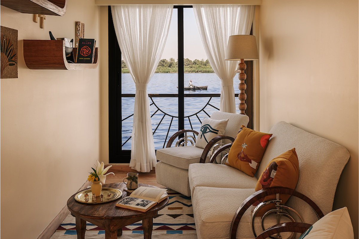 Nile Divine Library